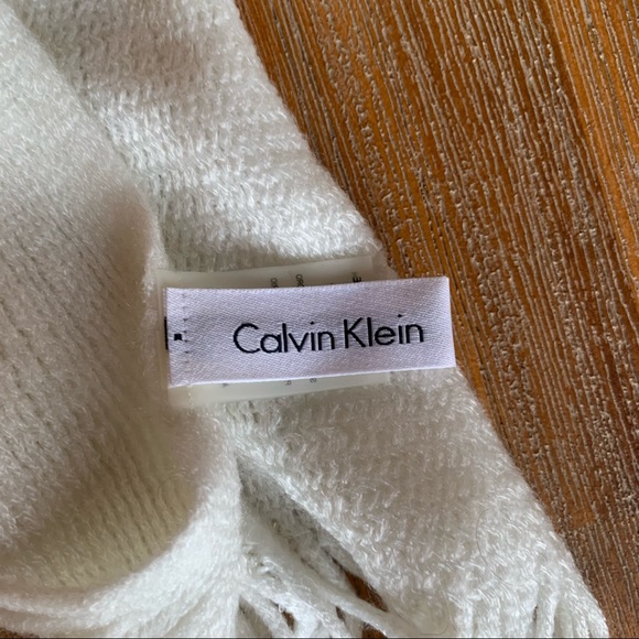 Calvin Klein Set - Picture 3 of 10